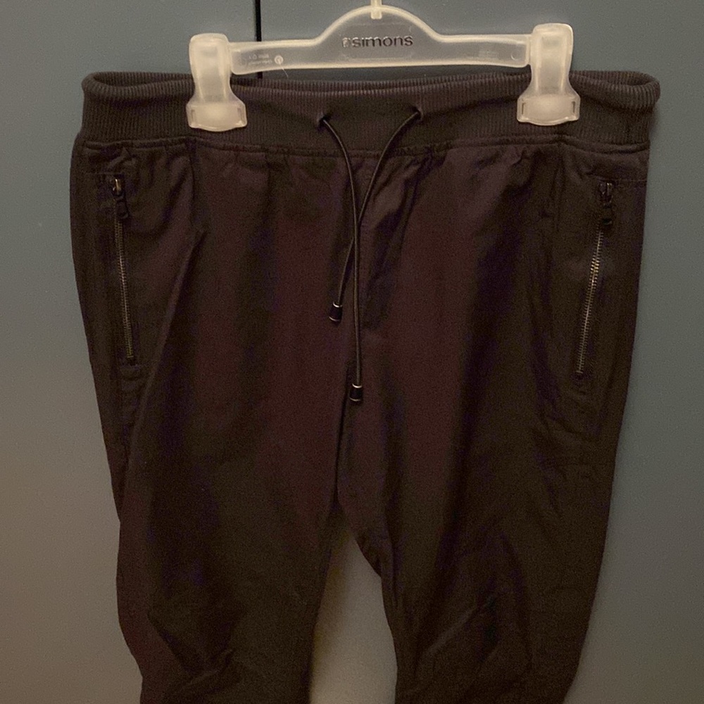 Men’s joggers